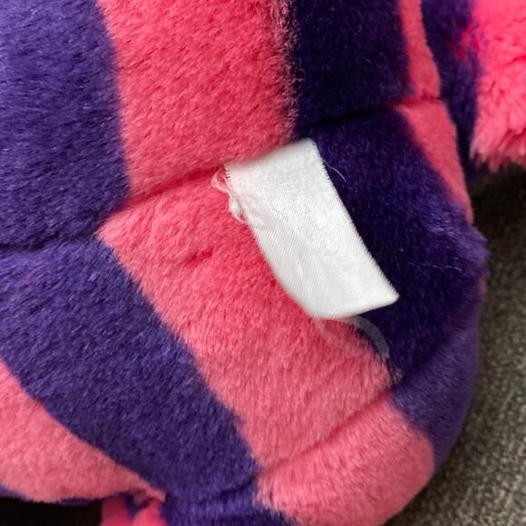 Walt Disney World Cheshire Cat Alice In Wonderland Disneyland 17" Pink Plush Cat - Picture 7 of 10